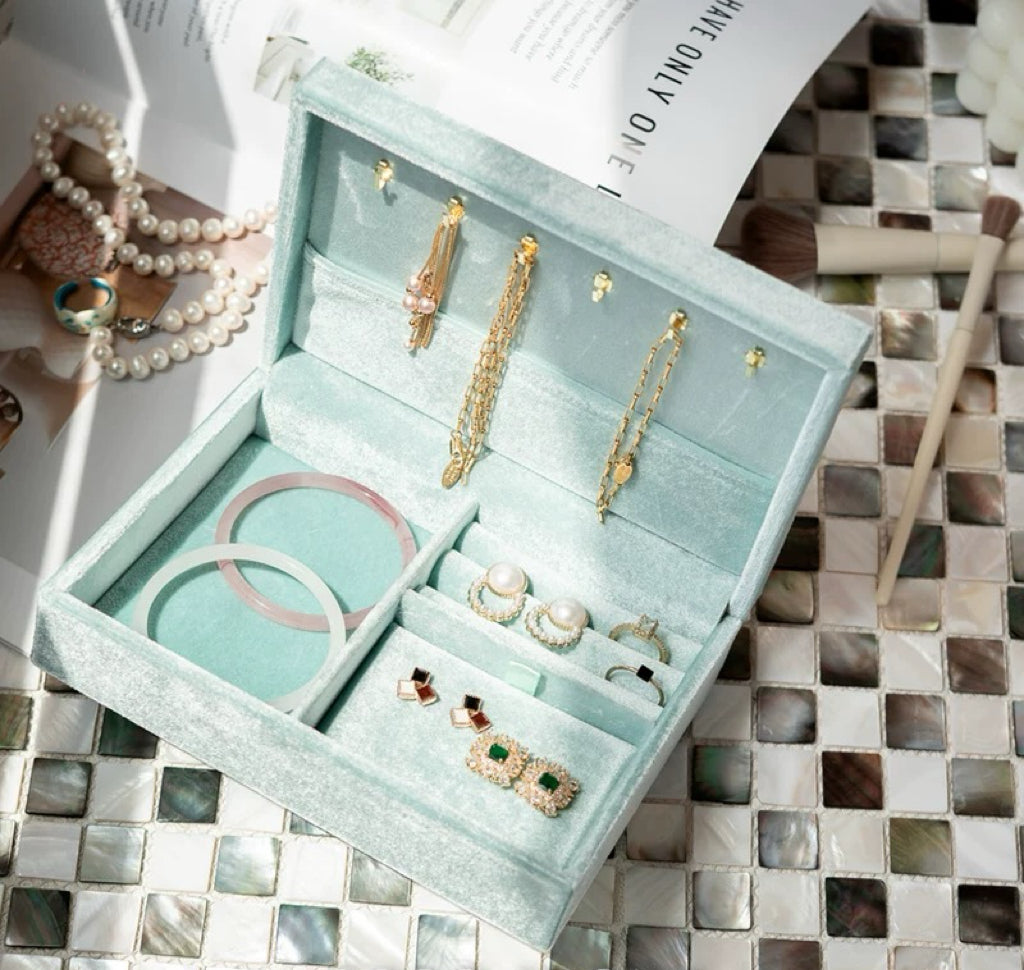 Earth Stone Adorned Jewelry Case - Premium Velvet Storage
