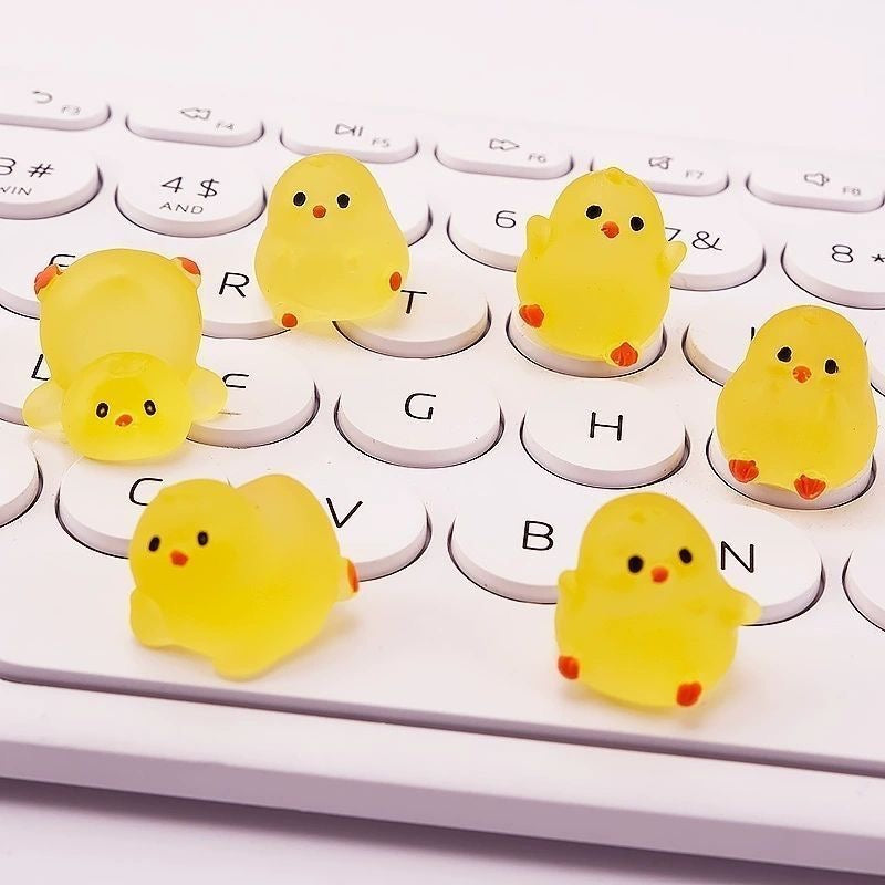 Glow Chicken Kingdom – Random Mini Chicken Figures