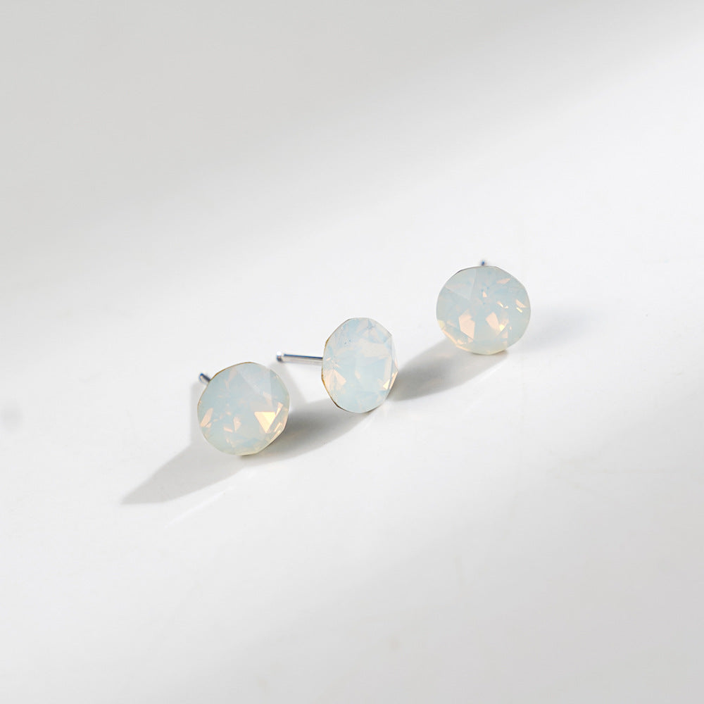 8mm Sparkling Synthetic Crystal Screw Back Titanium Stud Earrings