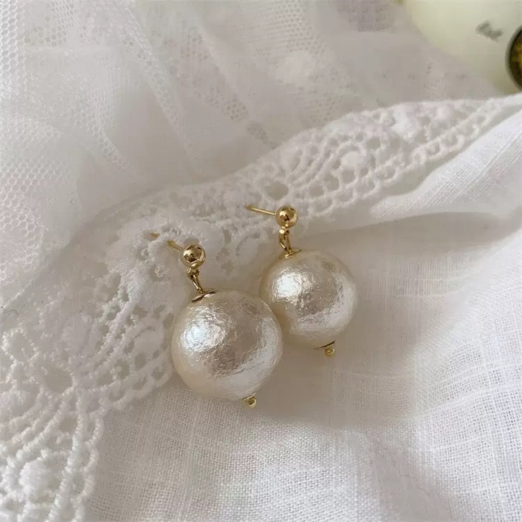 Shine Like a Queen Earrings – Rule the spotlight.