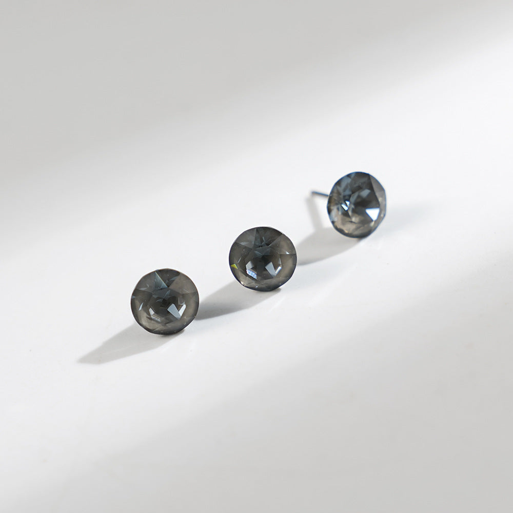 8mm Sparkling Synthetic Crystal Screw Back Titanium Stud Earrings